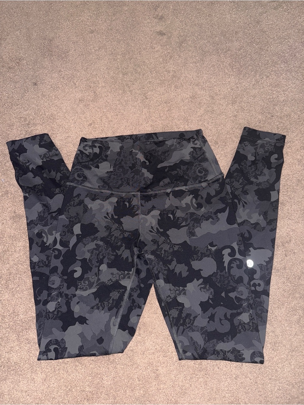Lululemon Black and Grey Camouflage-Lace Print Leggings